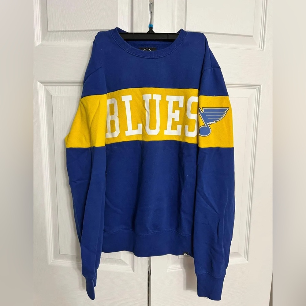 st. louis blues crew neck !